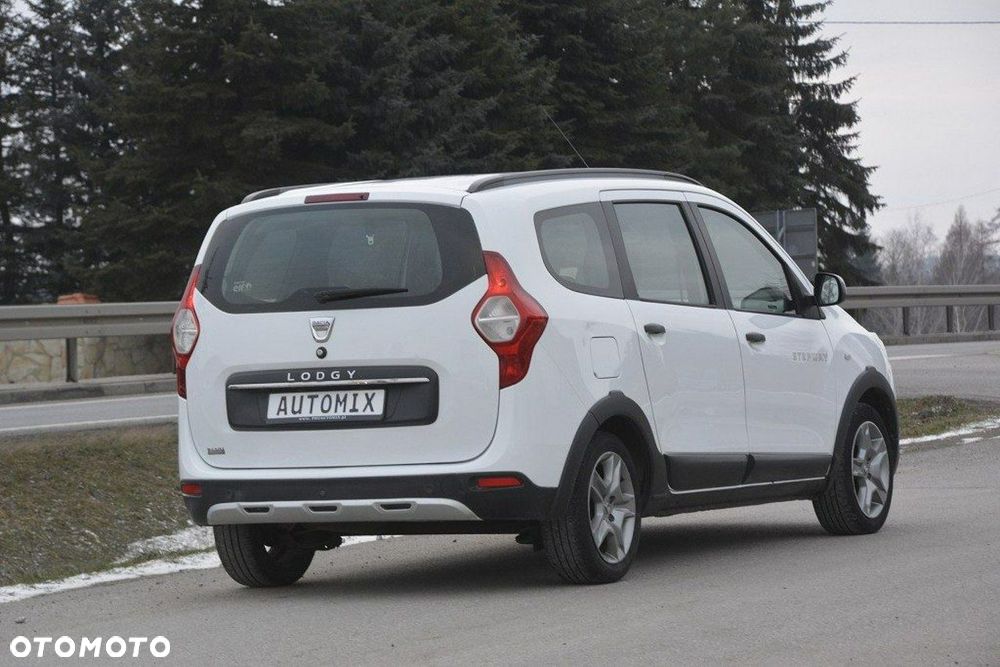 Dacia Lodgy 1.2 TCe Stepway - 9