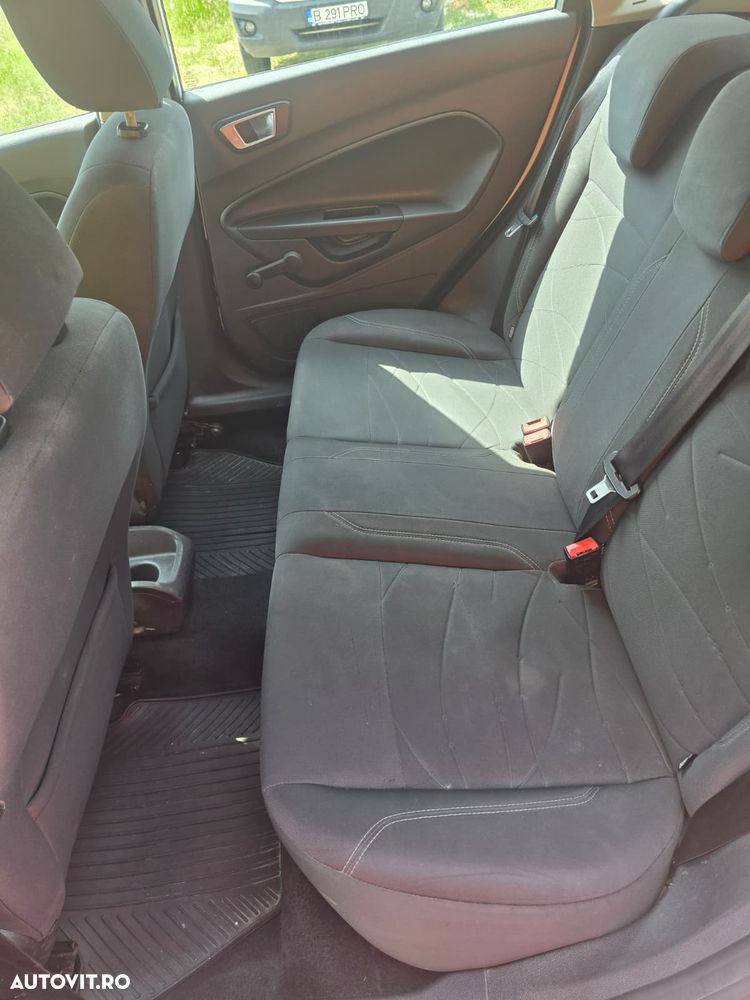 Ford Fiesta 1.25i Trend - 9