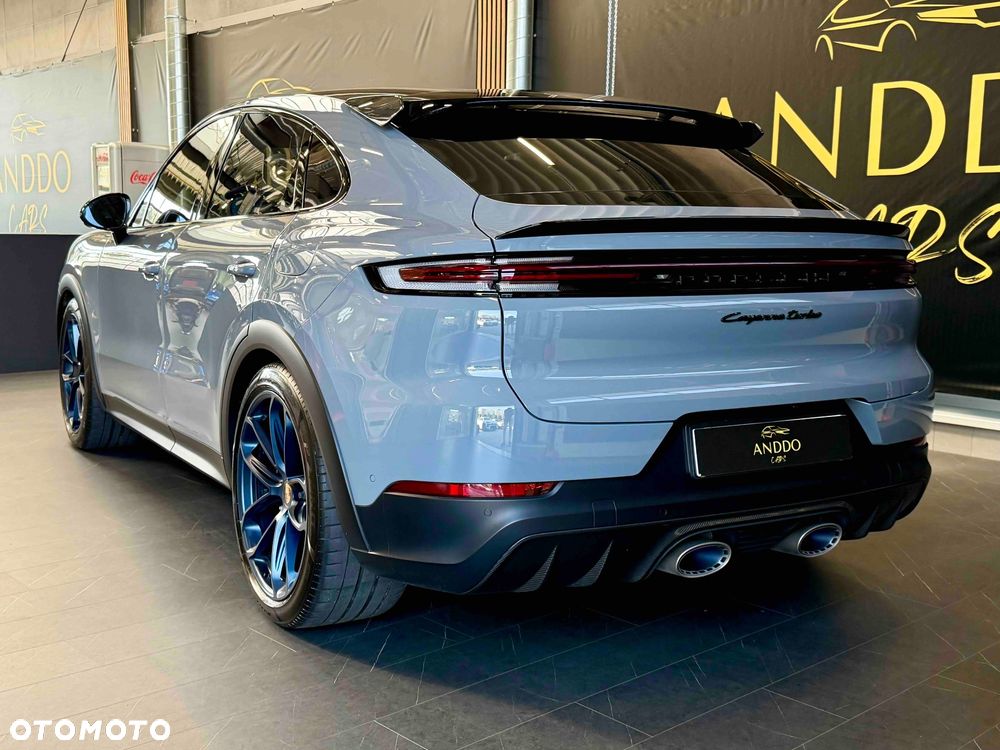 Porsche Cayenne Turbo E-Hybrid PHEV GT - 10