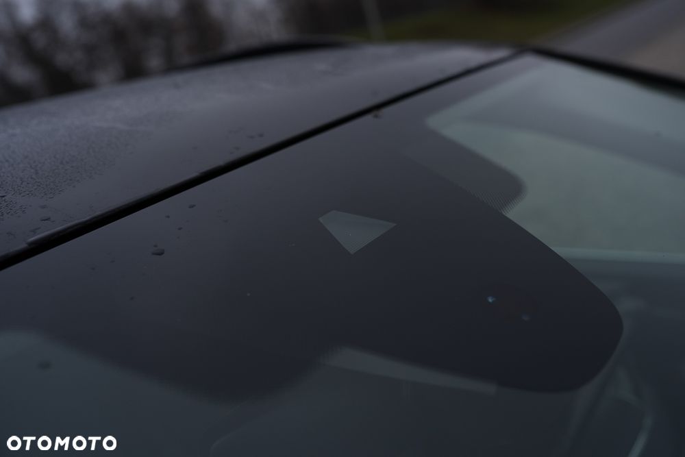 Volkswagen Tiguan - 33