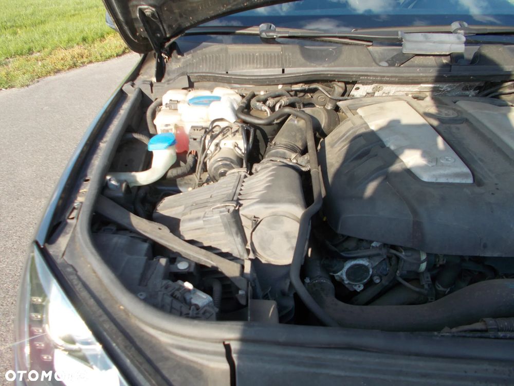 Volkswagen Touareg 3.0 V6 TDI Blue Motion DPF Automatik - 21
