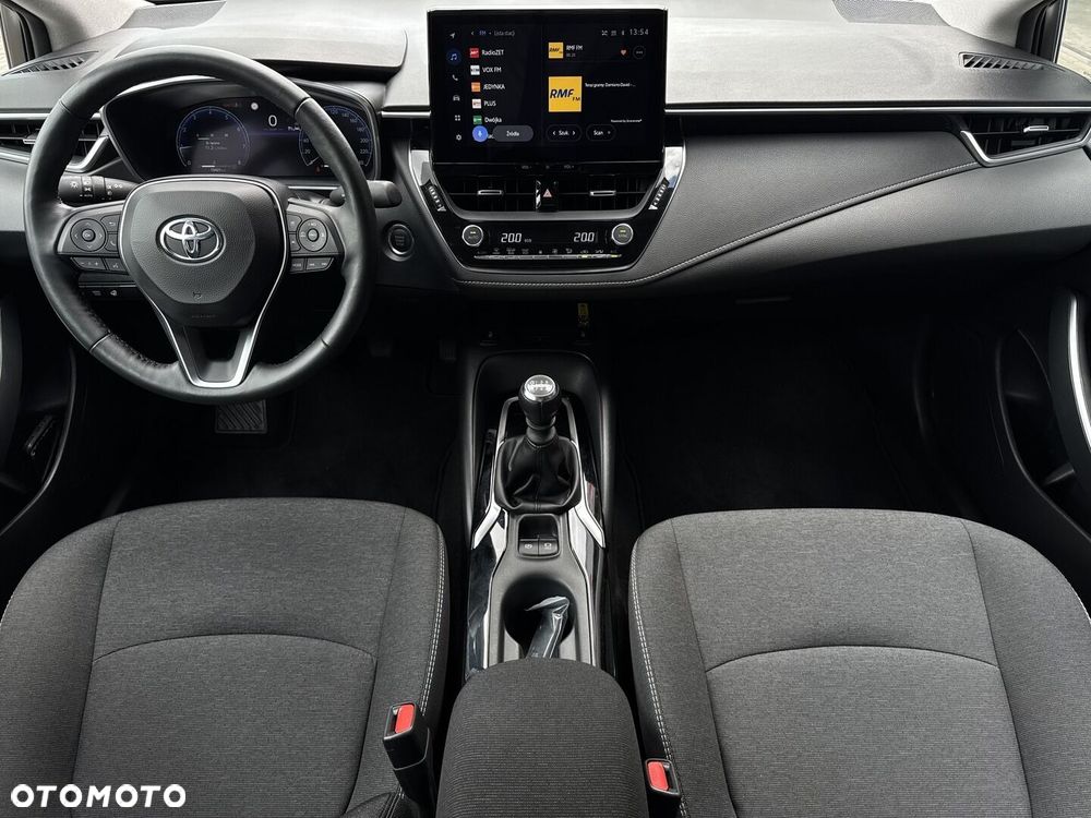 Toyota Corolla - 15