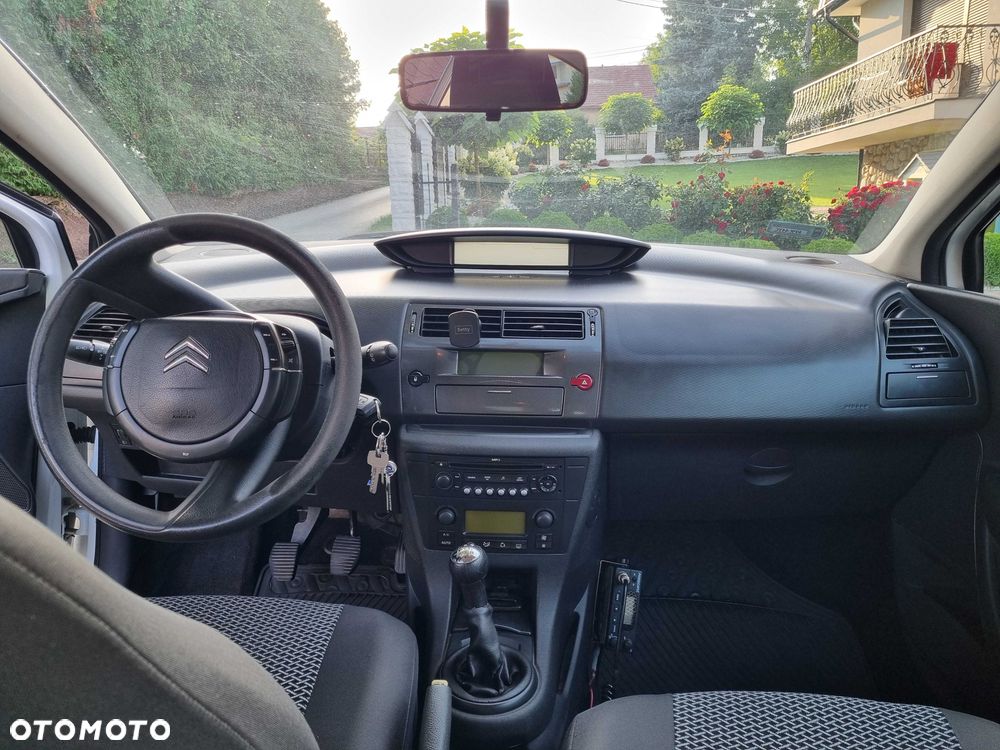 Citroën C4 - 6