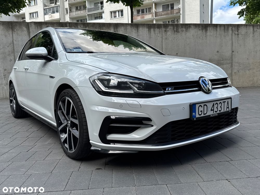 Volkswagen Golf 1.5 TSI BMT Evo Highline DSG - 1