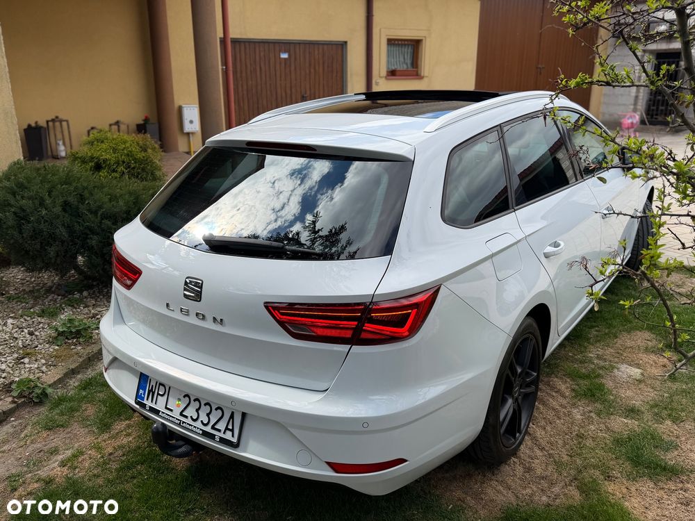 Seat Leon 2.0 TDI Xcellence S&S DSG - 8
