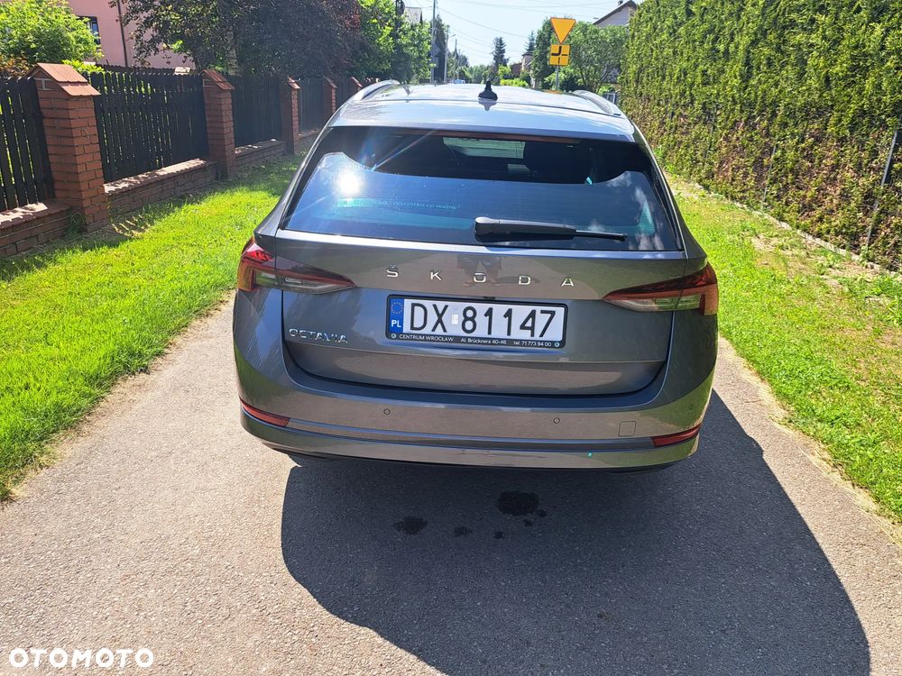 Skoda Octavia 2.0 TDI Style DSG - 7