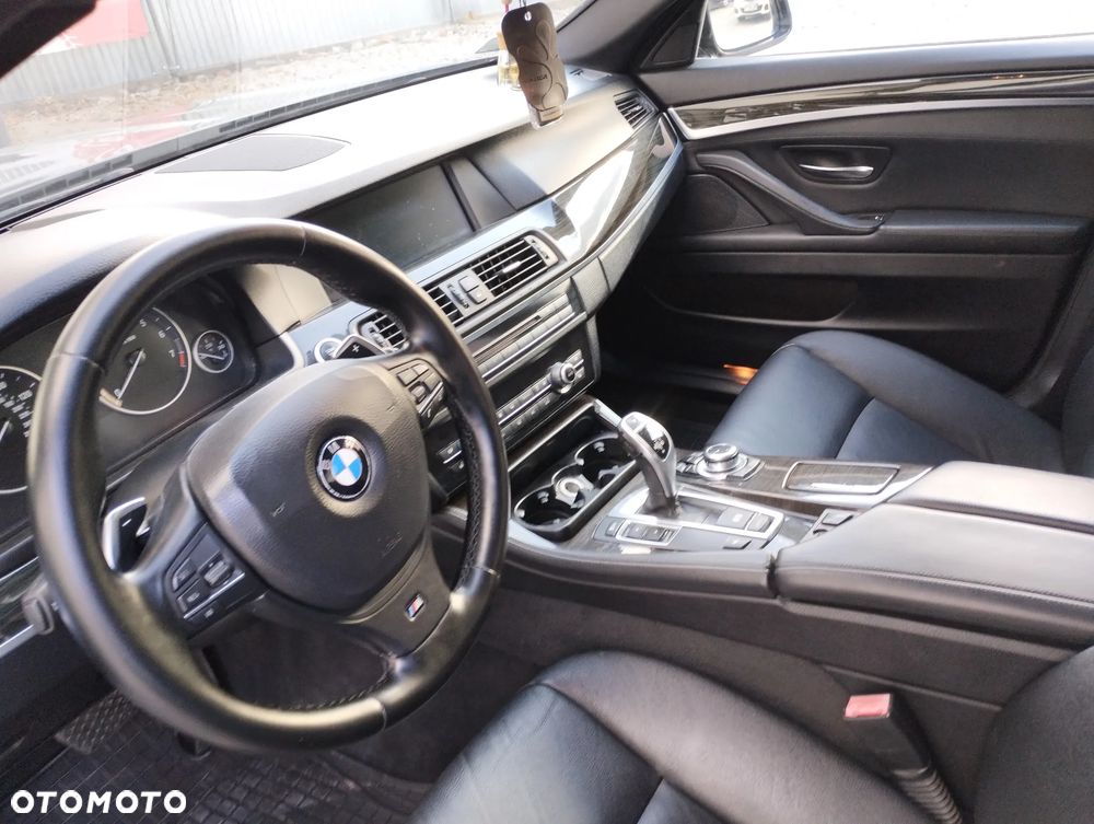 BMW Seria 5 535i Sport-Aut - 10