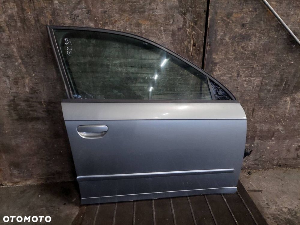 DRZWI KOMPLETNE PRAWY PRZÓD AUDI A4 B7 LY7G - 1