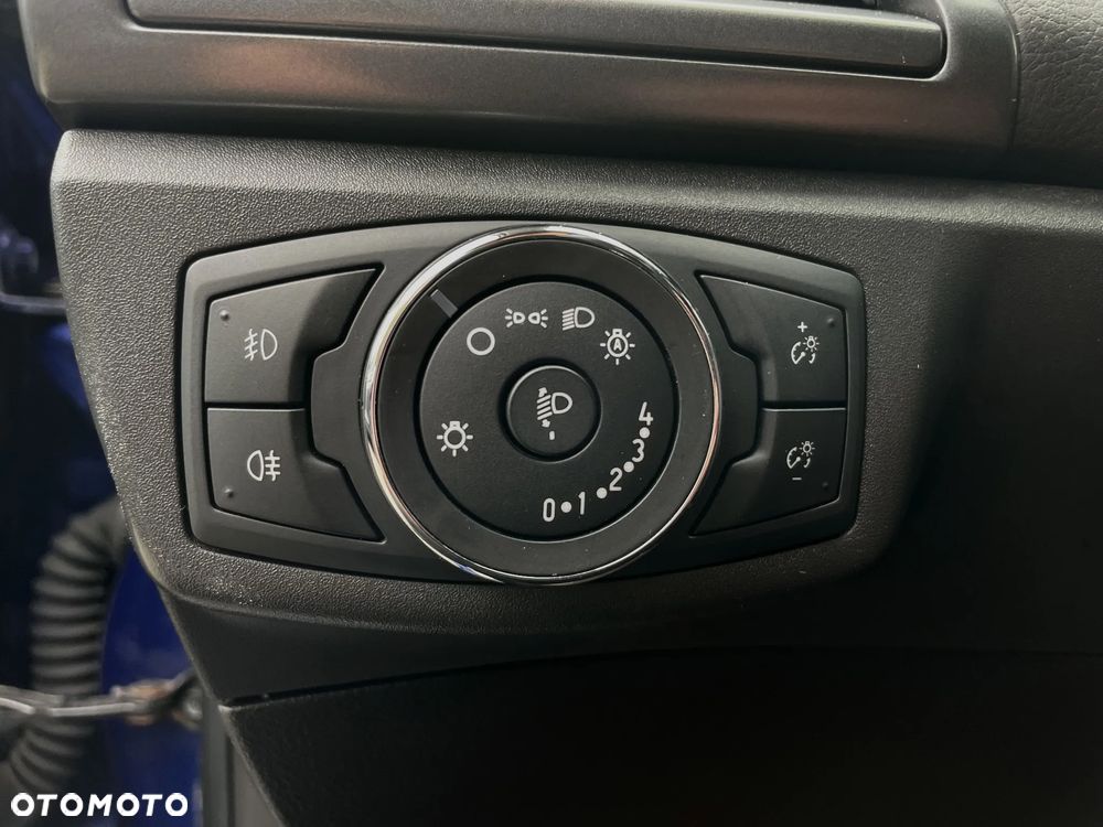 Ford Mondeo 2.0 EcoBlue Titanium - 36