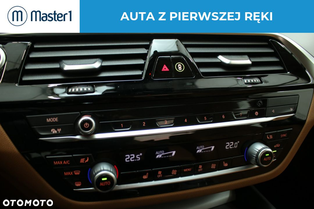 BMW Seria 5 520i mHEV - 19