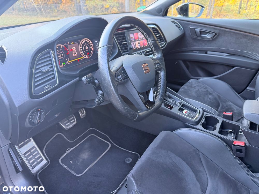 Seat Leon Sportstourer 2.0 TSI Start&Stop 4Drive DSG Cupra 300 - 30