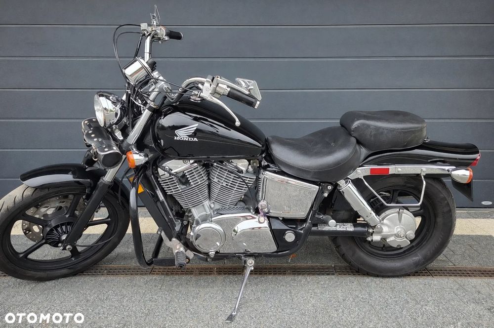 Honda VT - 11