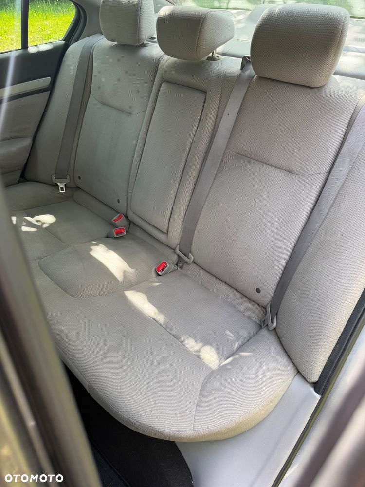 Honda Civic 1.8 Executive - 9