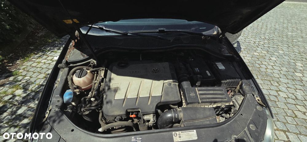 Volkswagen Passat 2.0 TDI DPF Comfortline - 16