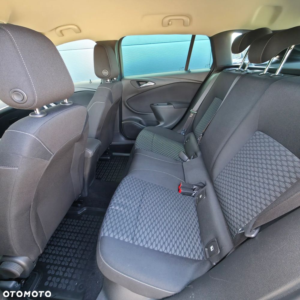 Opel Astra - 26