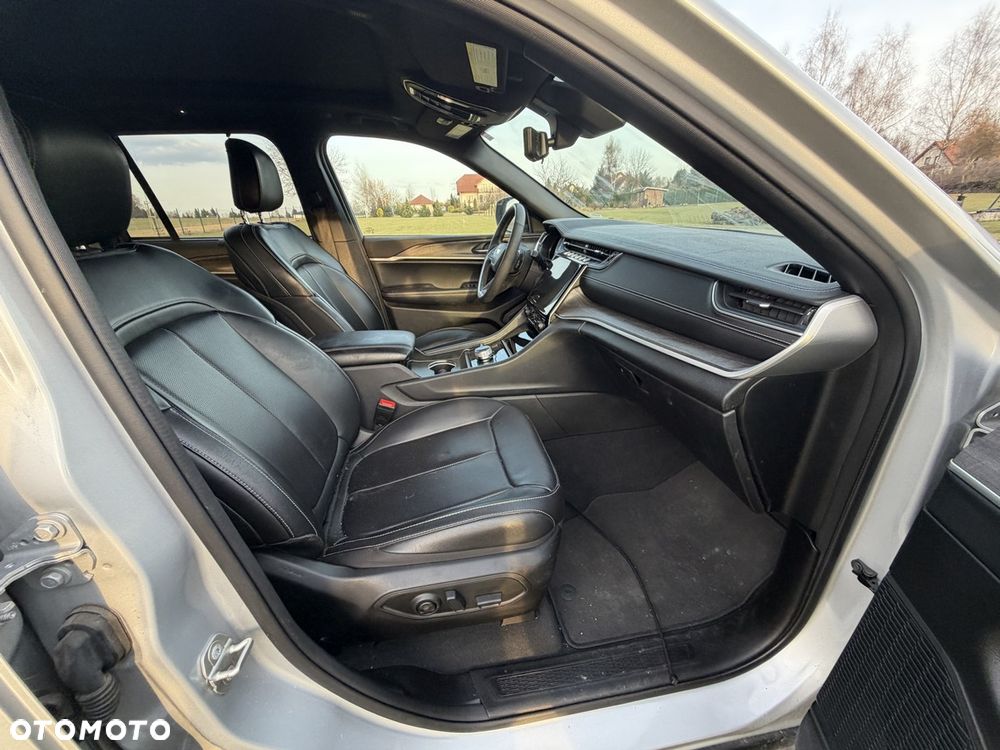 Jeep Grand Cherokee 3.6 V6 Summit - 30