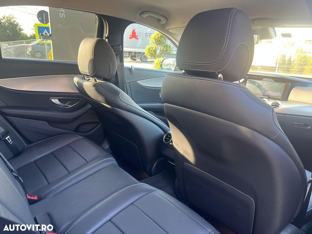 Mercedes-Benz E 220 d 4MATIC Aut. - 11