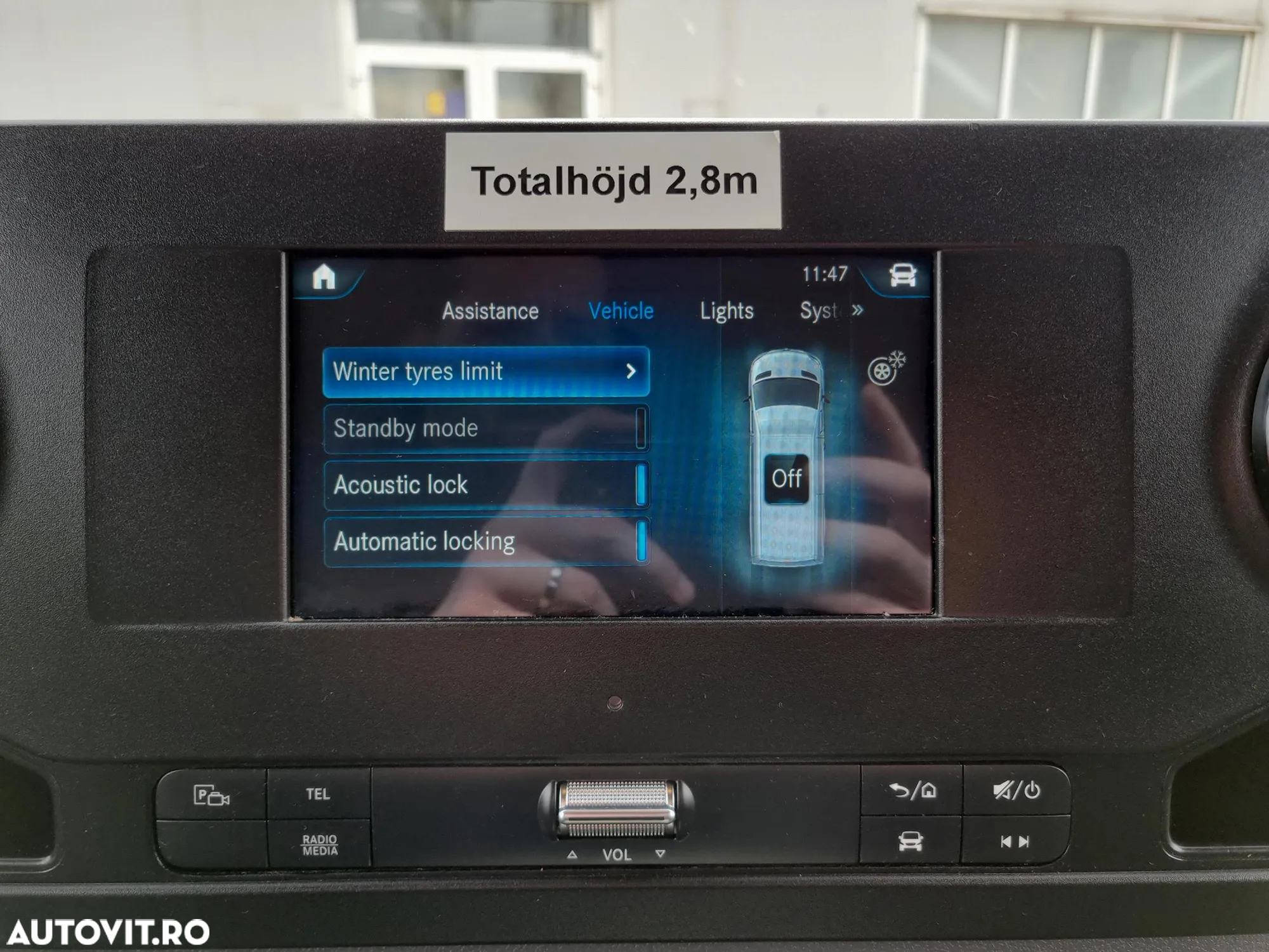 Mercedes-Benz Sprinter - 16