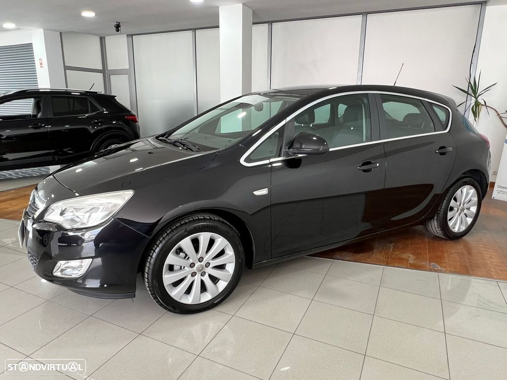 Opel Astra 1.4 Cosmo - 17