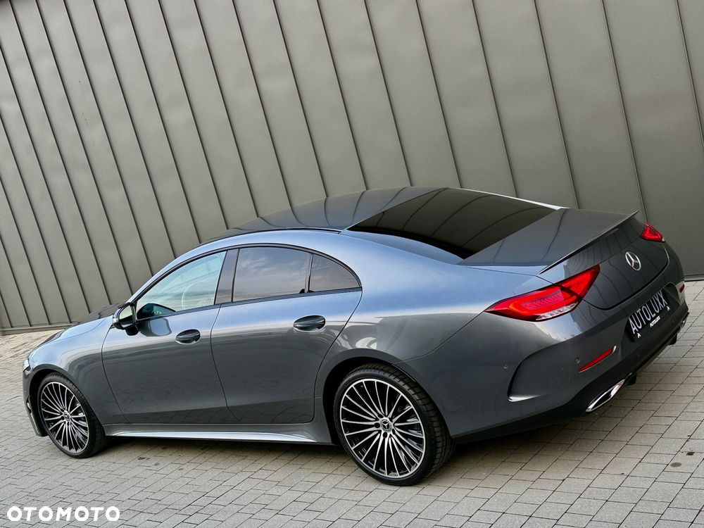 Mercedes-Benz CLS 300 d 4-Matic AMG - 5