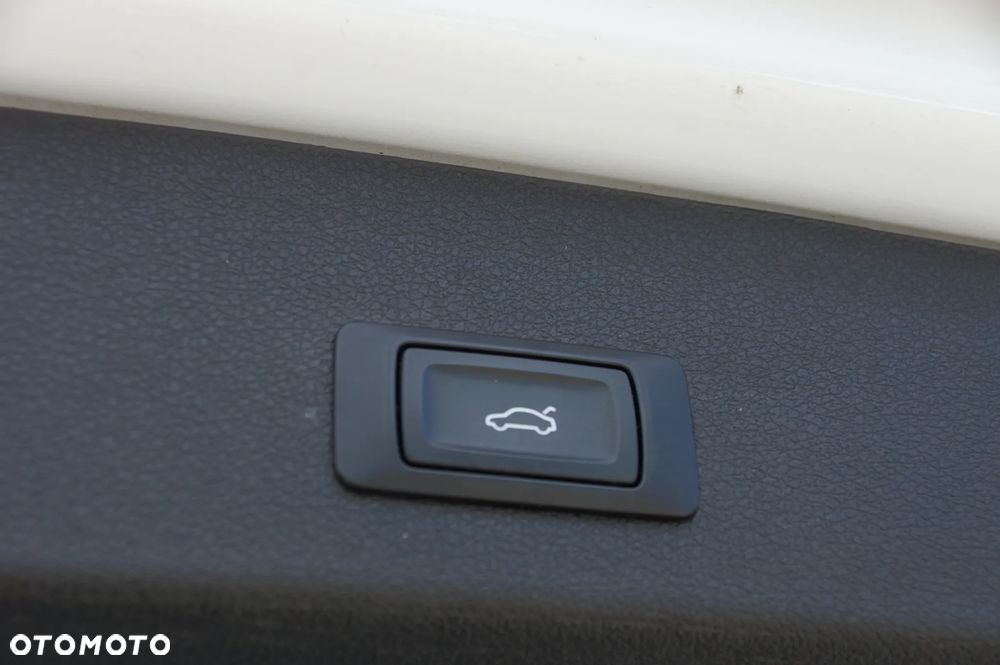 Audi Q5 2.0 TDI Quattro (clean diesel) S tronic - 30