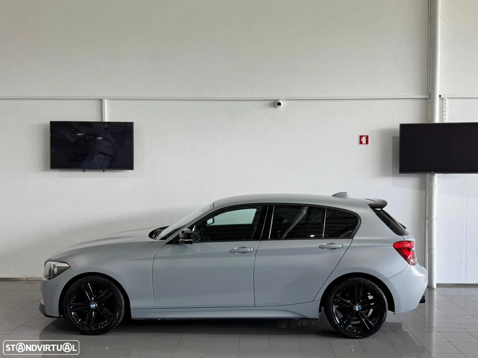 BMW 116 i Pack M - 17