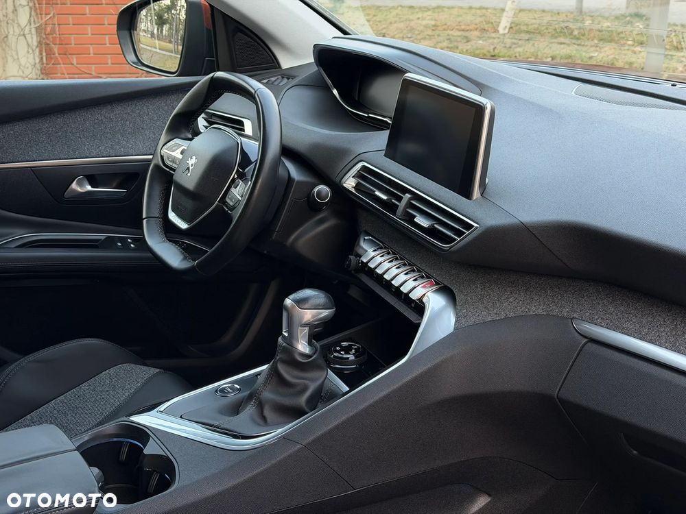 Peugeot 3008 BlueHDi 120 Stop & Start Allure - 30
