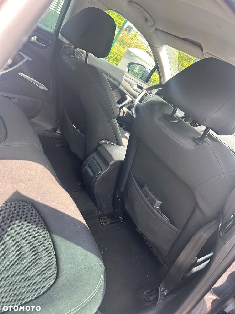 Citroën C5 2.0 HDi Dynamique - 9