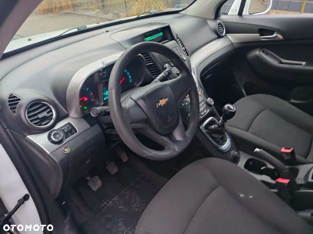 Chevrolet Orlando 1.8 LS+ - 11