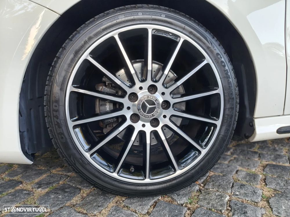 Mercedes-Benz A 180 d 7G-DCT AMG Line - 19
