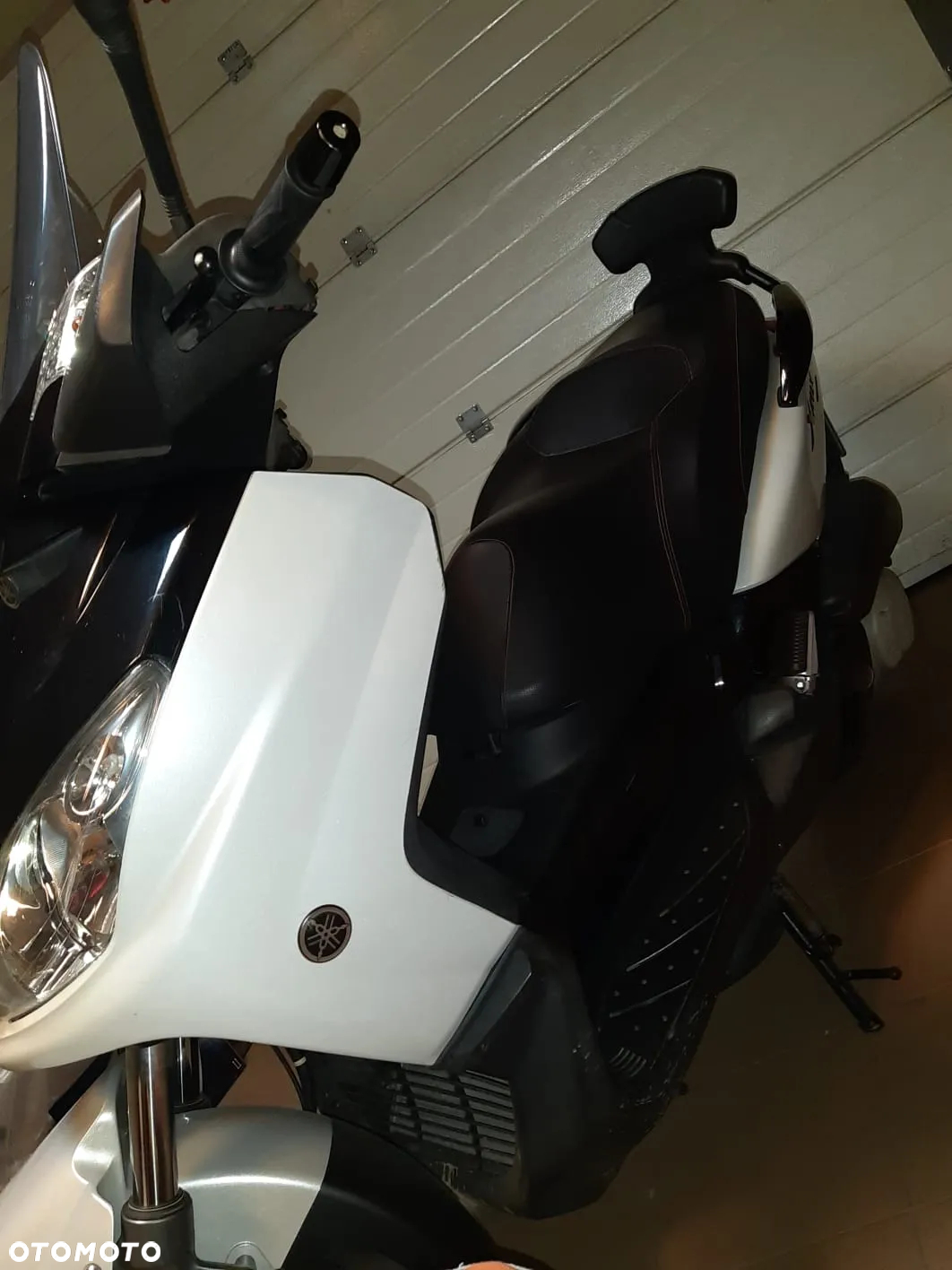 Yamaha X-max - 8