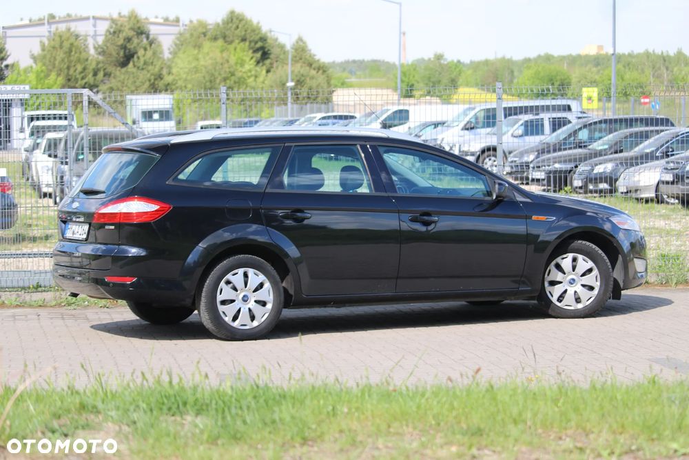 Ford Mondeo - 9