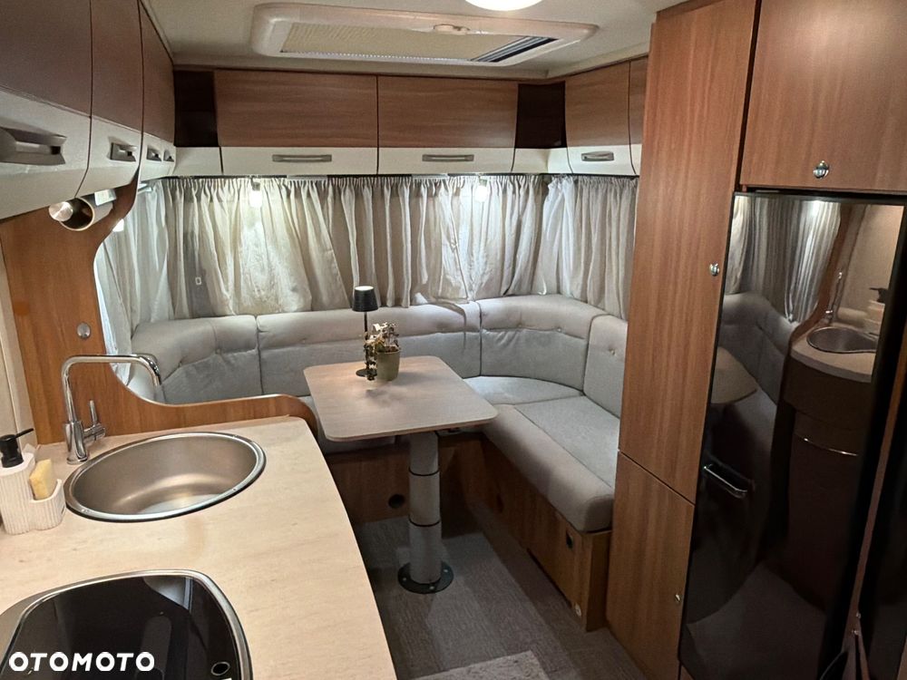 Eura Mobil Activia One 570 HS - 11