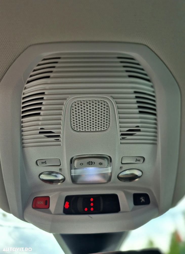 Peugeot 3008 PHEV 180 EAT8 Allure Pack - 22