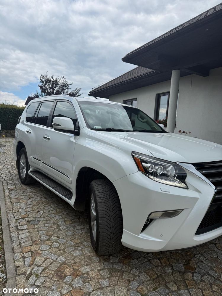 Lexus GX - 2
