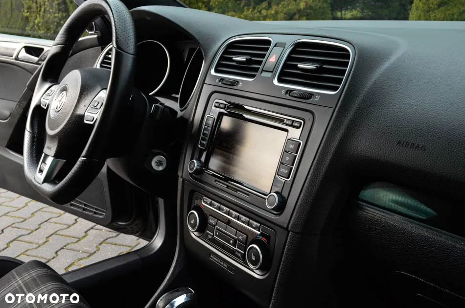 Volkswagen Golf VI 2.0 TDI GTD DSG - 37