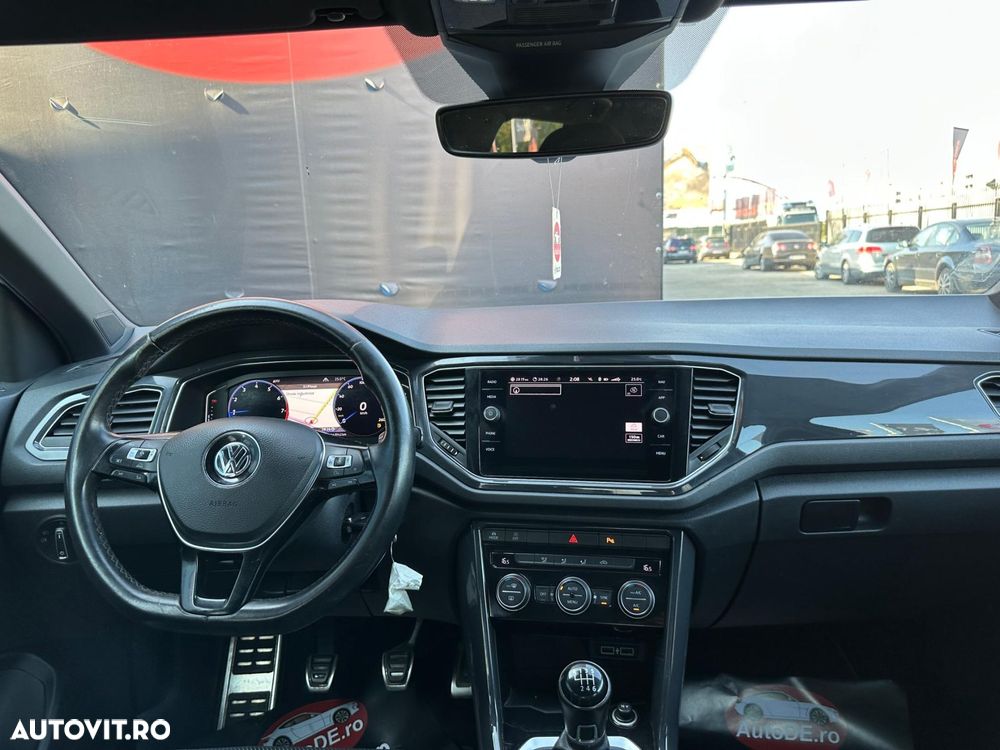 Volkswagen T-Roc - 6