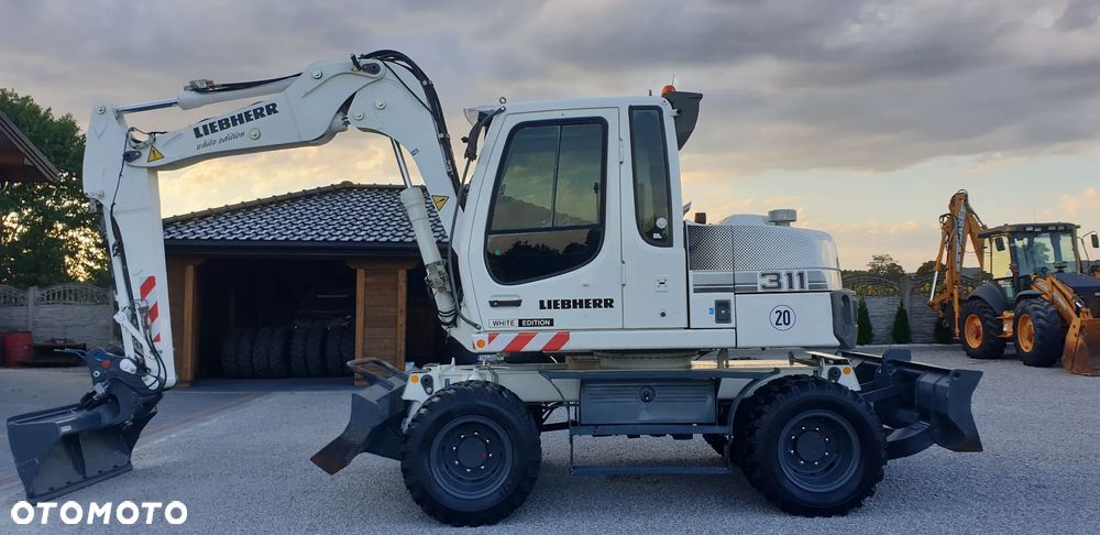 Liebherr 311 rok 2007 łyżka skarpowa hydr. + do kopania 2xpług klima oryginał - 3