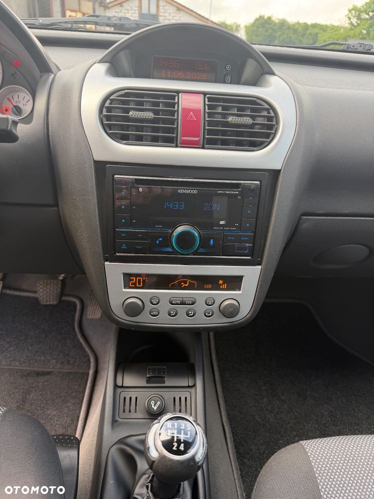 Opel Corsa 1.2 16V - 13