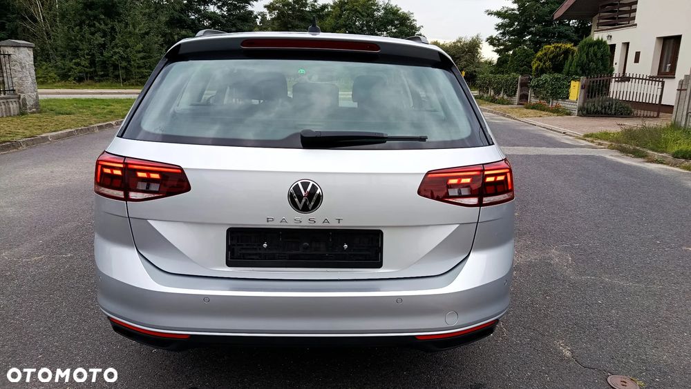Volkswagen Passat 2.0 TDI SCR DSG - 26