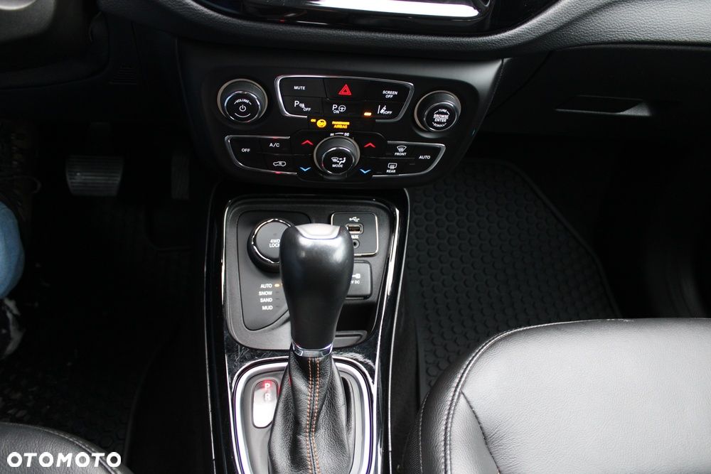 Jeep Compass 1.4 MultiAir Active Drive Automatik Limited - 33