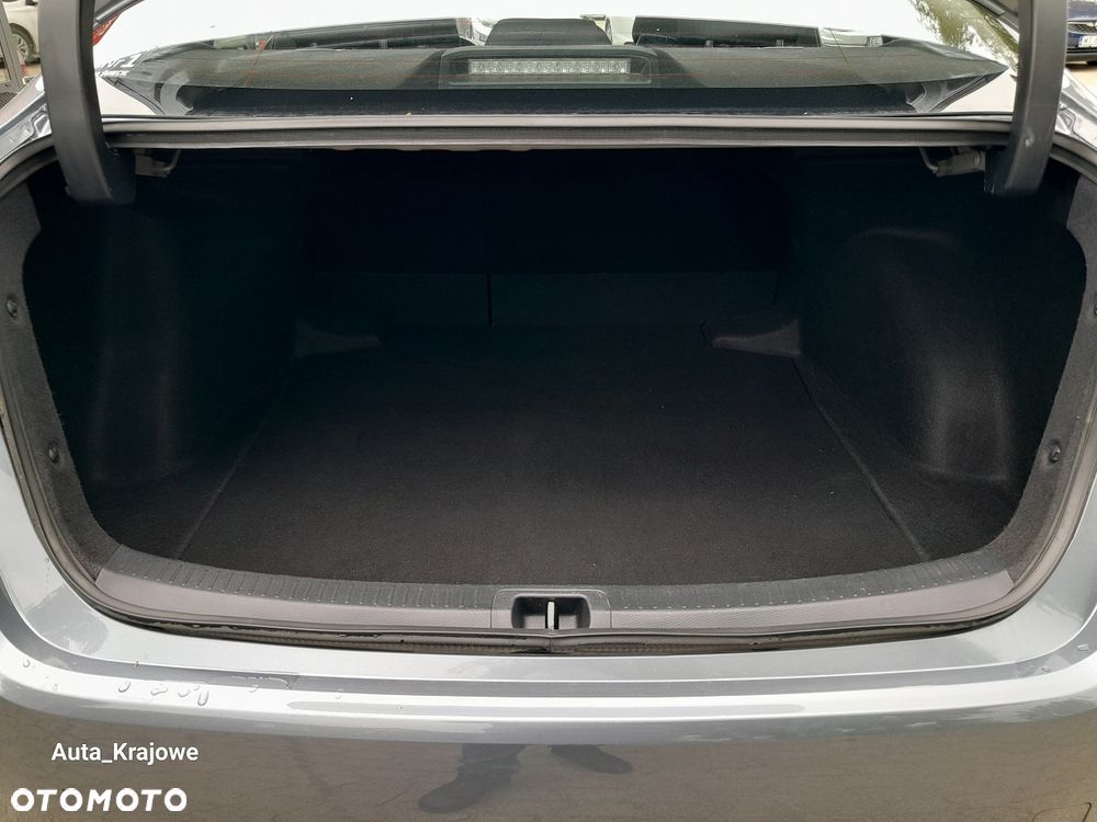 Toyota Corolla 1.5 Comfort - 27