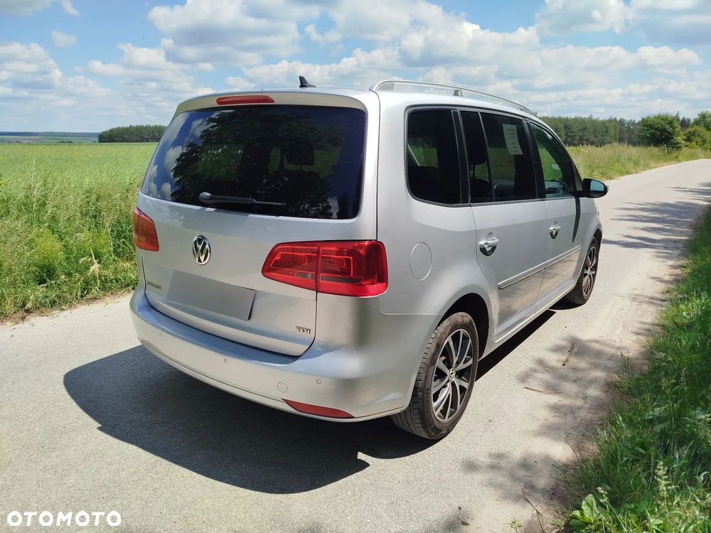 Volkswagen Touran 1.6 TDI DPF STYLE - 3