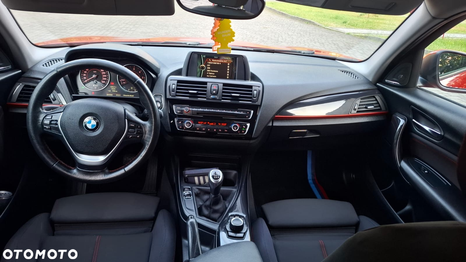 BMW Seria 1 120d Sport Line - 2