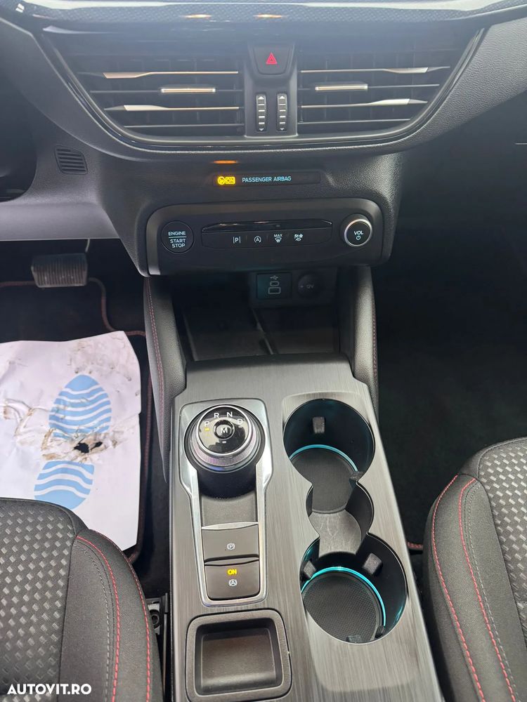 Ford Focus Turnier 1.5 EcoBlue Start-Stopp-System Aut. ST-LINE X - 15