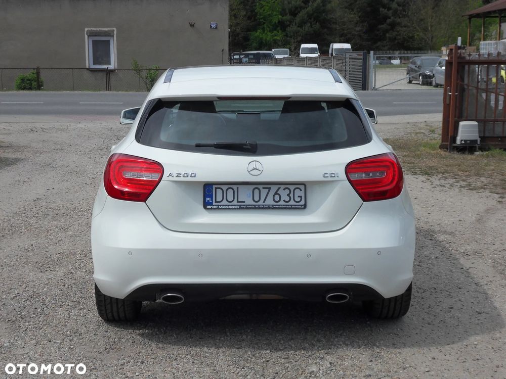 Mercedes-Benz Klasa A 200 CDI (BlueEFFICIENCY) 7G-DCT Urban - 4