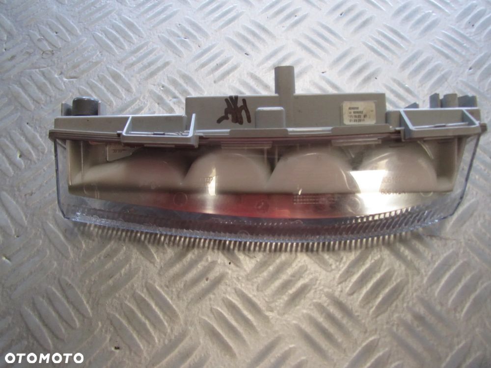 halogen 2049069000