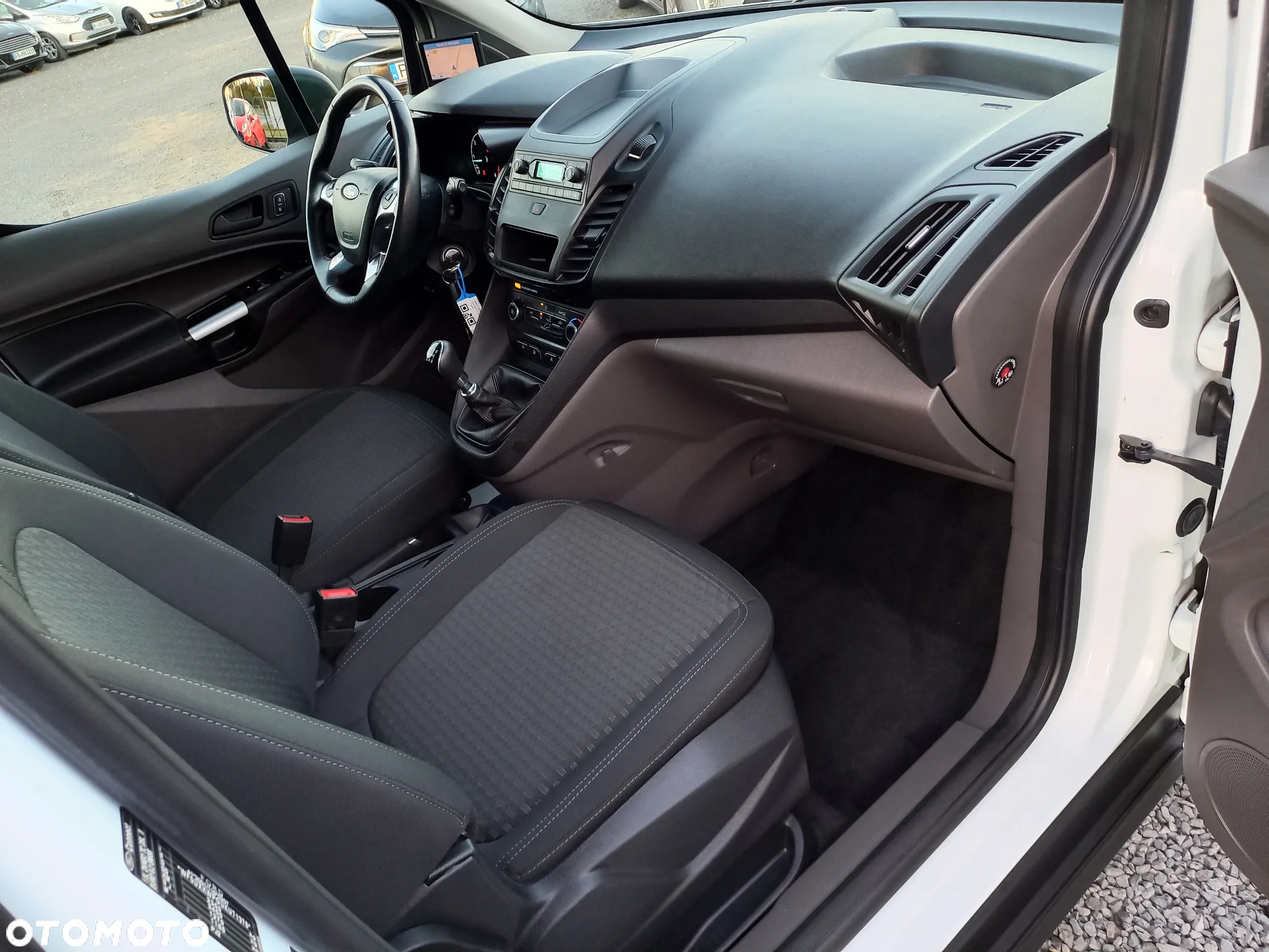Ford Tourneo Connect - 20