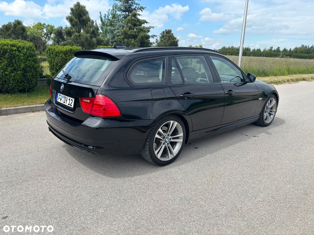 BMW Seria 3 318d - 10