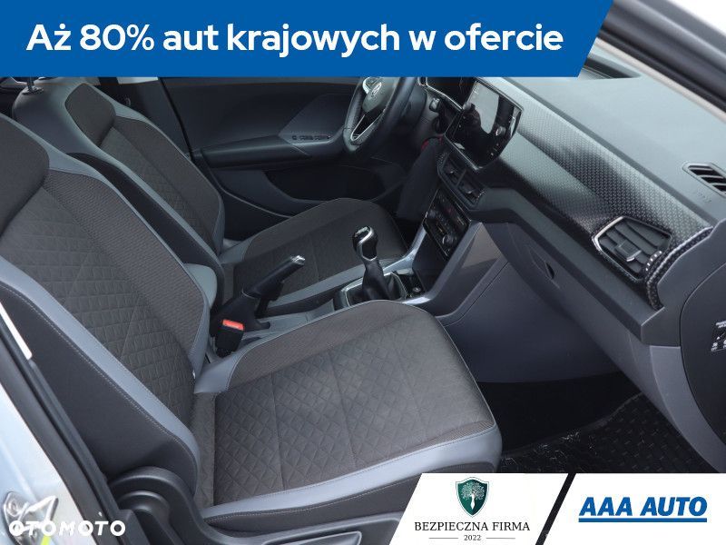 Volkswagen T-Cross - 11